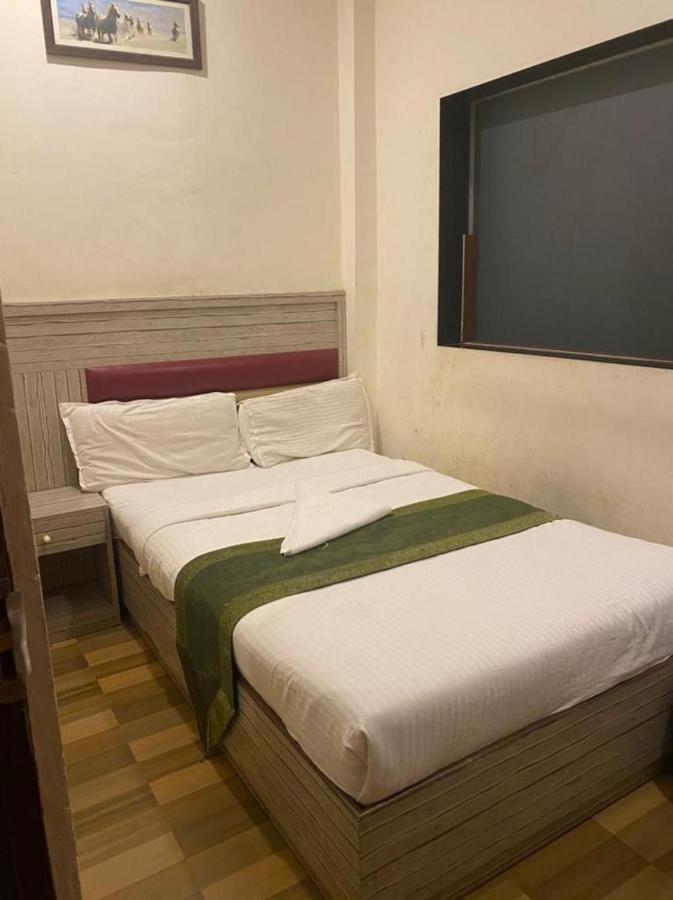 Airport Inn Residency Mumbai  Buitenkant foto
