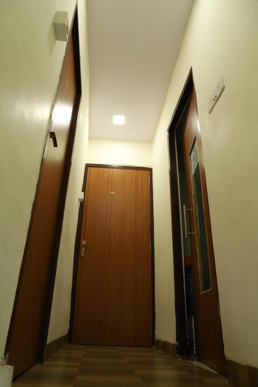 Airport Inn Residency Mumbai  Buitenkant foto